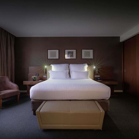 Pullman Sydney Olympic Park Hotel Exterior photo