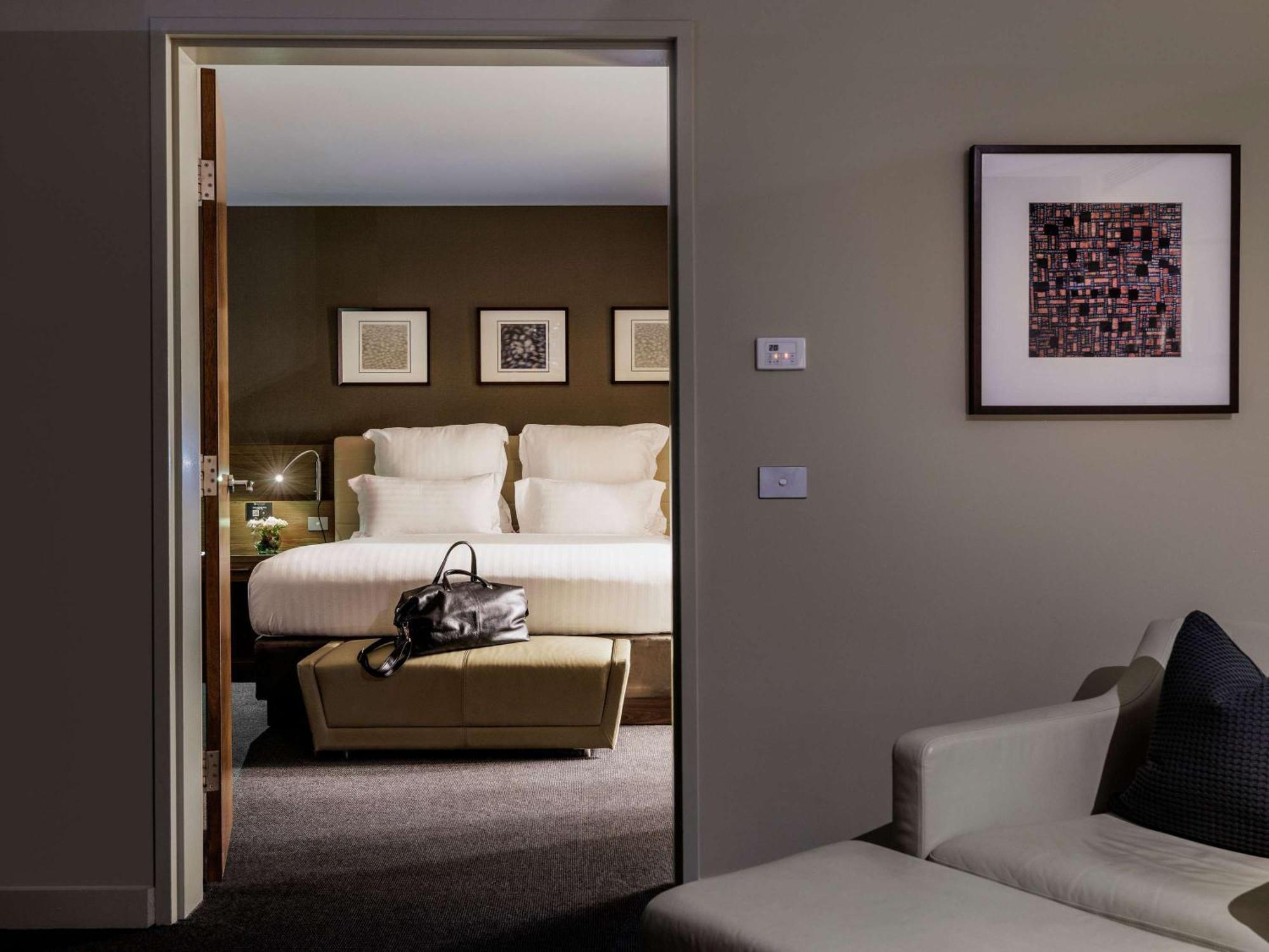 Pullman Sydney Olympic Park Hotel Exterior photo