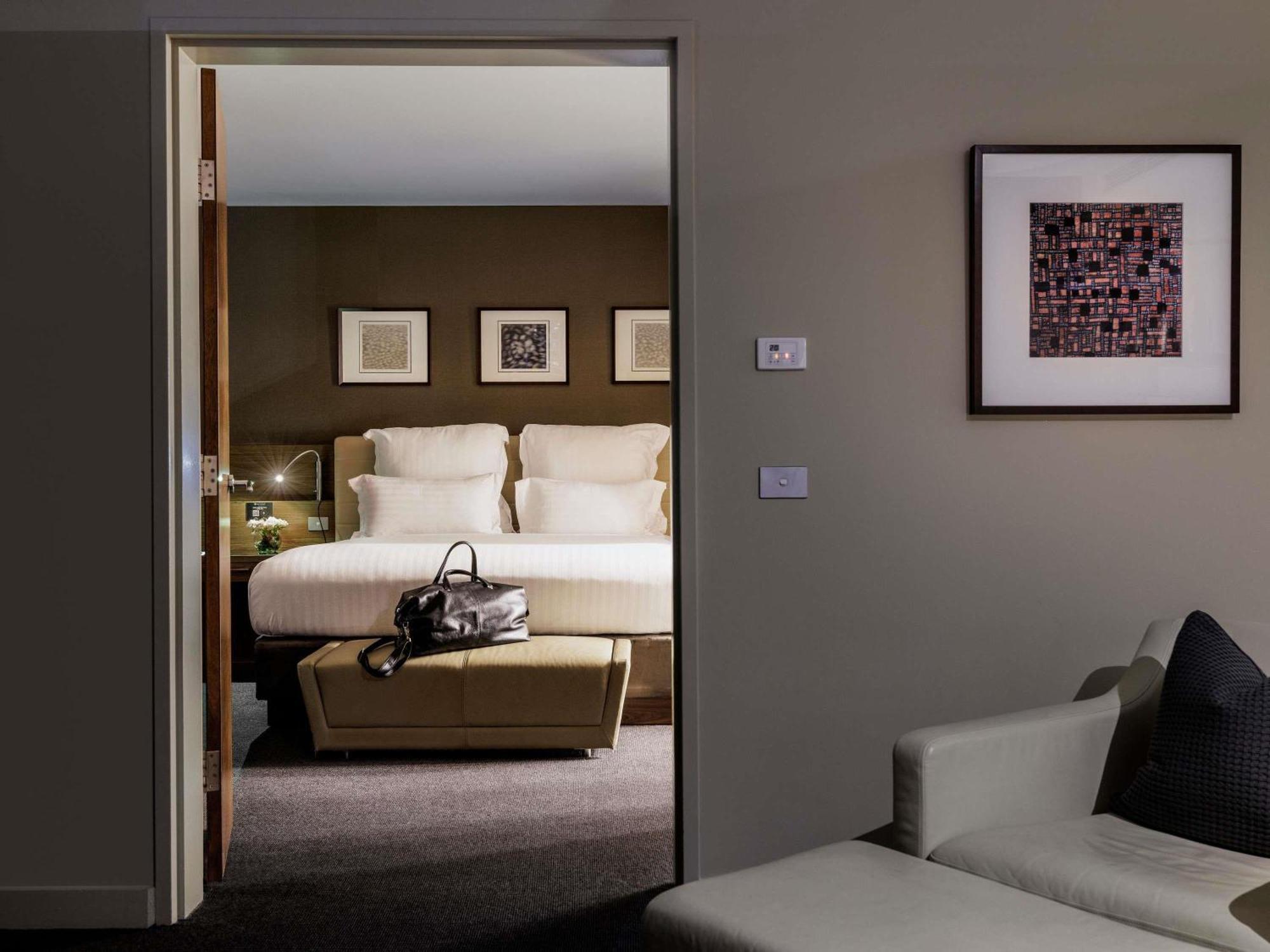 Pullman Sydney Olympic Park Hotel Exterior photo