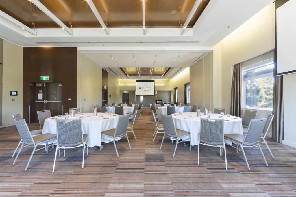 Pullman Sydney Olympic Park Hotel Exterior photo The Boardroom